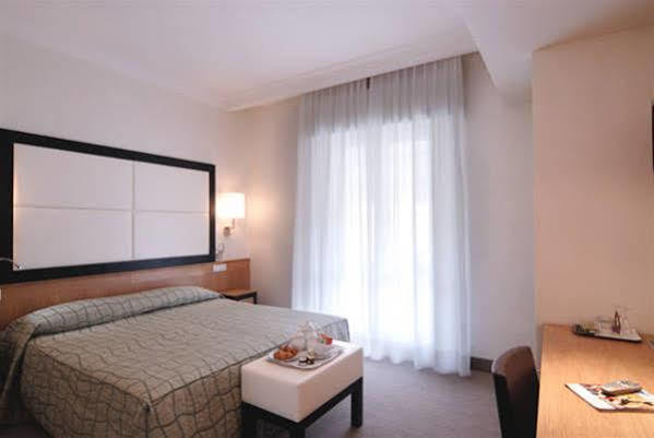 Hotel Daniel&Ristorante Cocchi Parma Esterno foto